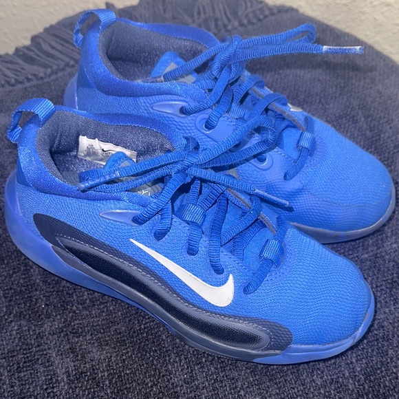 Nike Other - Nike ISOFLY Kids Size 1.5Y Royal Blue Black Grey Sneakers Basketball Shoes